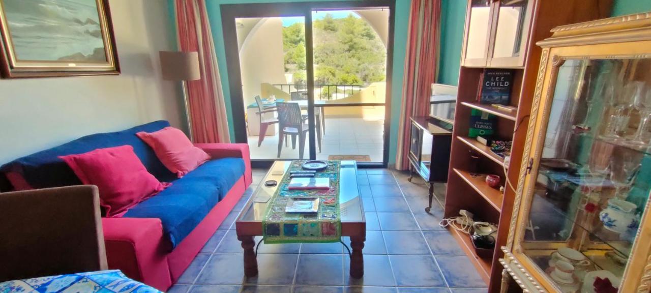 Centeanes Beach Apartment Carvoeiro  Exterior photo