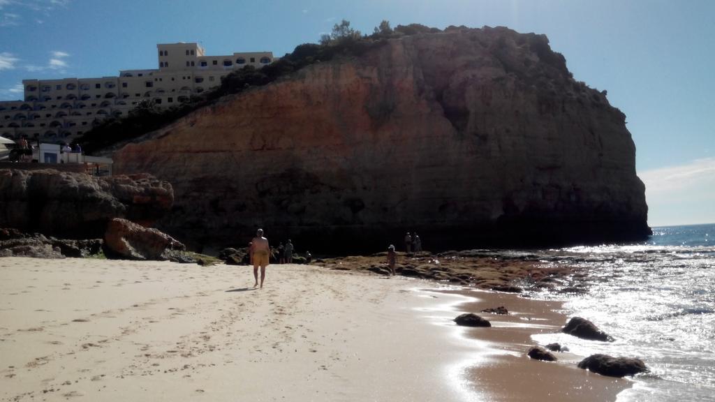 Centeanes Beach Apartment Carvoeiro  Exterior photo